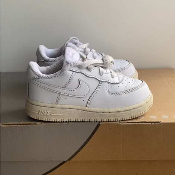 Nike Other - Nike Air Force 1 “Triple White” Toddler Sneakers - SZ 8 C